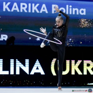 aa f karika polina ukr ph simone ferraro sfa05634 copia